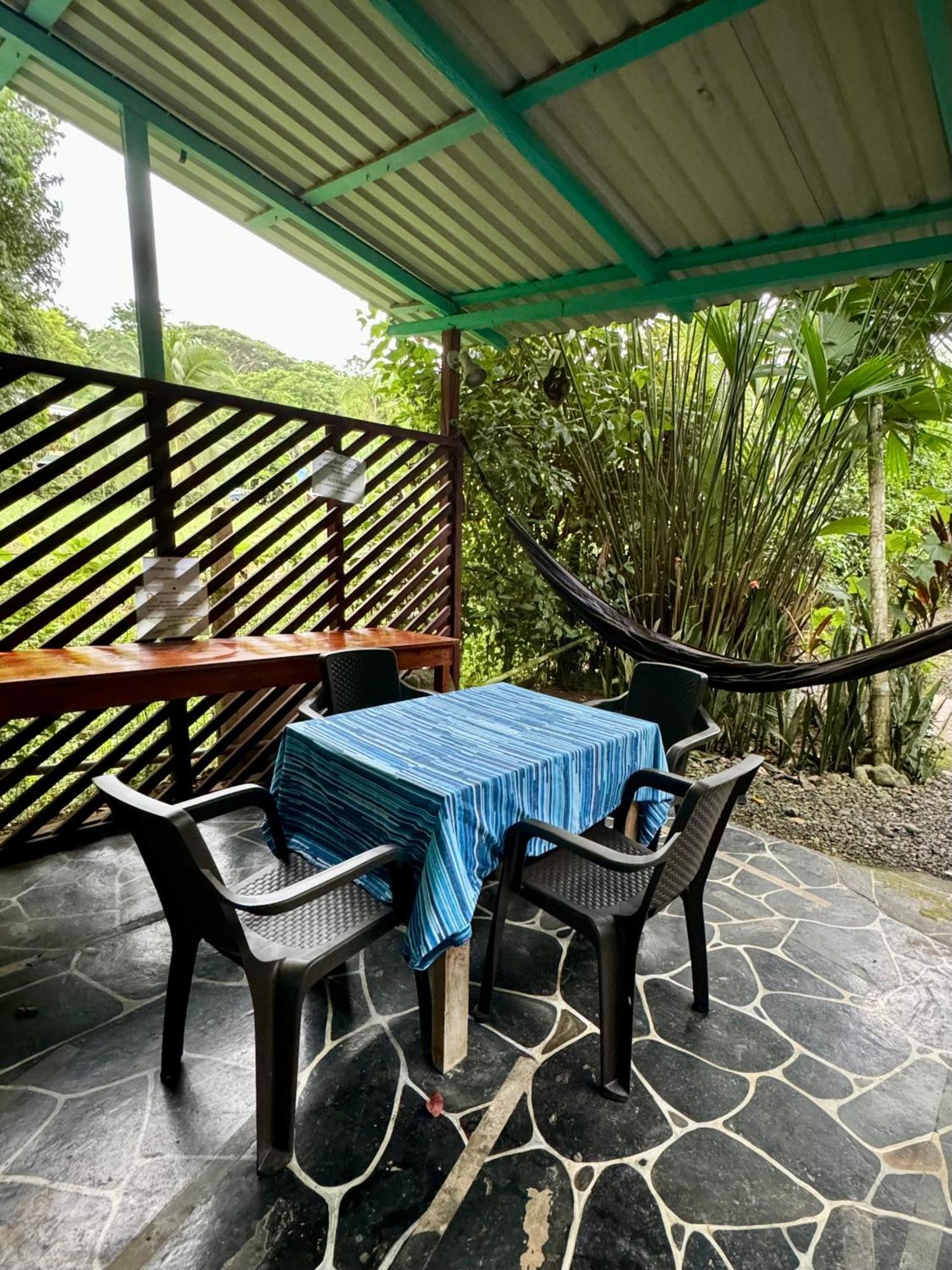 Hidden Jungle Beach House Puerto Viejo de Talamanca 外观 照片